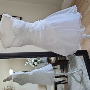 Sie 6 white strapless asymmetrical flare cocktail/homecoming - Colors Dresses